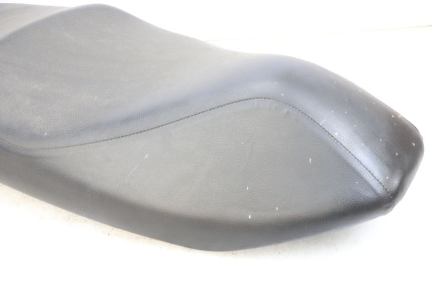 photo de SELLE PEUGEOT ELYSEO 125 (1999 - 2004) - Weitere Ansicht des Artikels