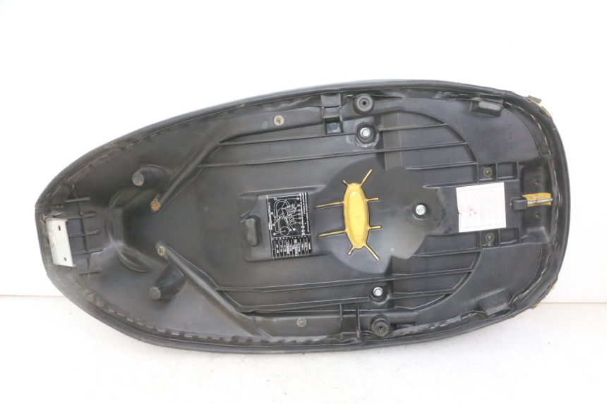 photo de SITZ PEUGEOT ELYSTAR 125 (2002 - 2007)