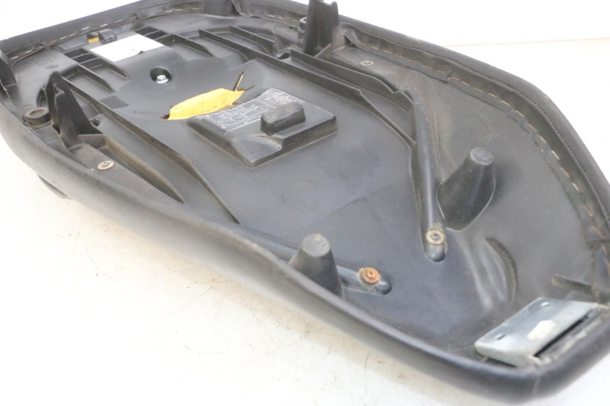 photo de SITZ PEUGEOT ELYSTAR 125 (2002 - 2007)