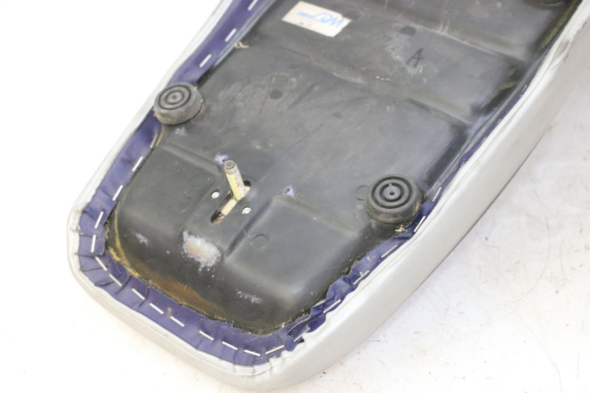 photo de SITZ APRILIA ETX 125 (1998 - 2002)