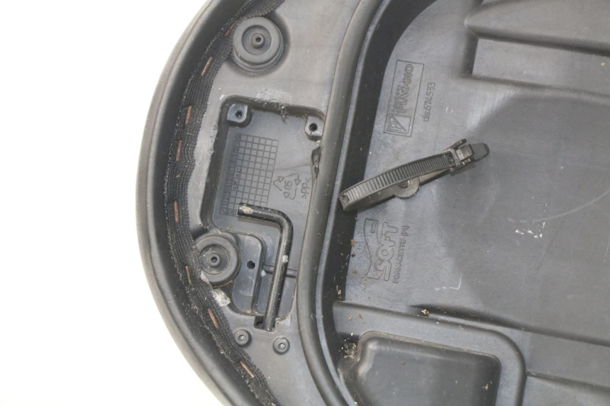 photo de SITZ PIAGGIO FLY IE 125 (2012 - 2017)