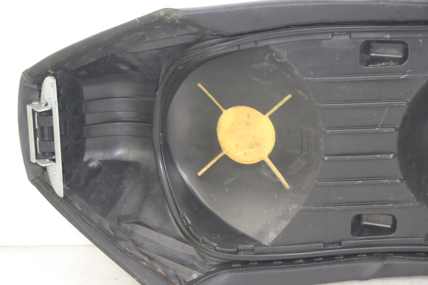 photo de SITZ PEUGEOT GEOPOLIS RS 125 (2007 - 2009)