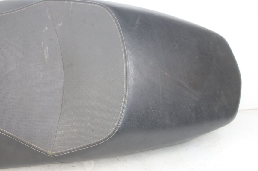 photo de SITZ PEUGEOT GEOPOLIS RS 125 (2007 - 2009)
