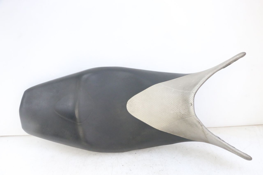 photo de SITZ SUZUKI GSR 600 (2005 - 2012)