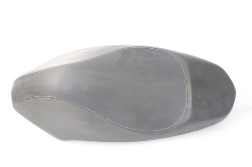 photo de SELLE PEUGEOT KISBEE 2T 50 (2010 - 2017)