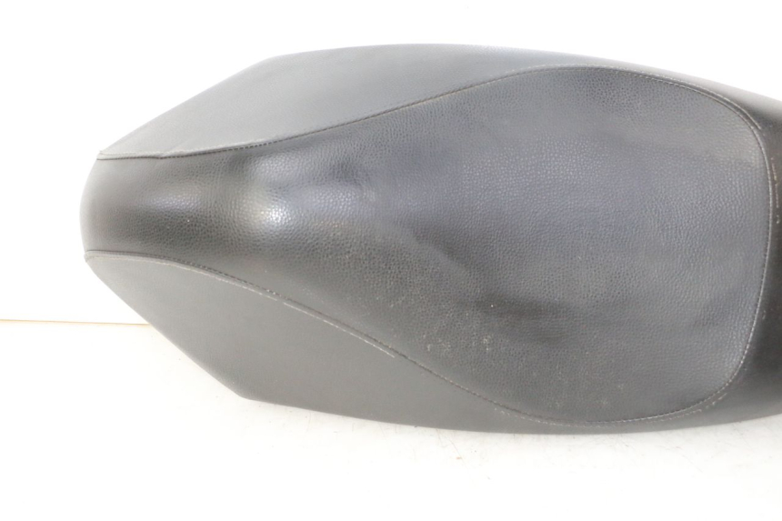 photo de SELLE PEUGEOT KISBEE 4T 50 (2018 - 2022)