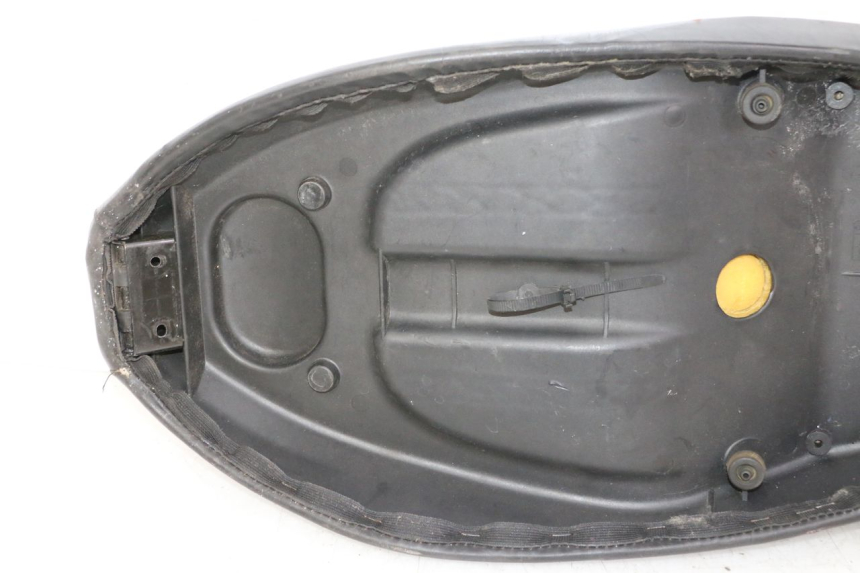 photo de SITZ PIAGGIO LIBERTY 4T 50 (2009 - 2015)