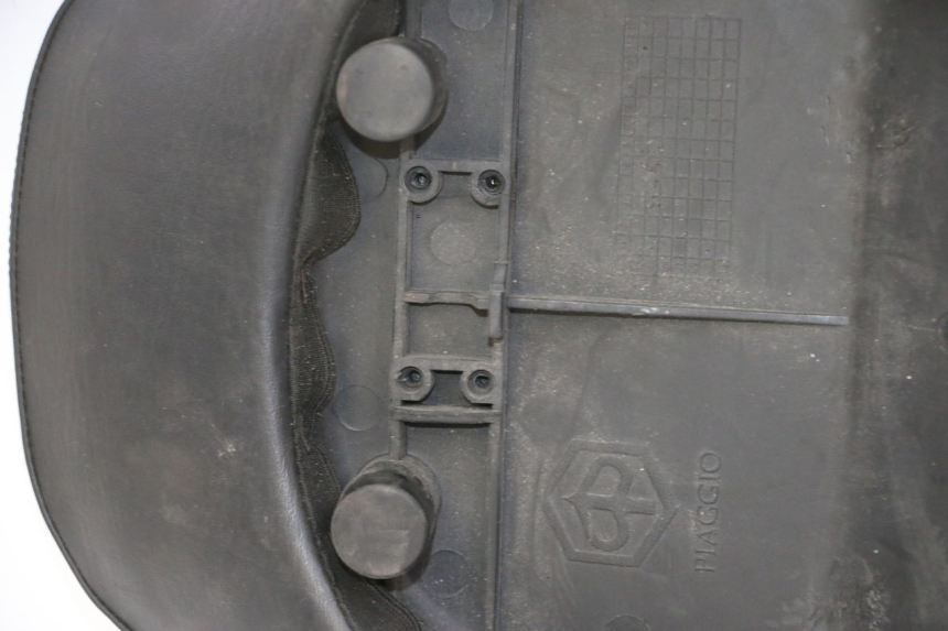 photo de SITZ PIAGGIO LIBERTY 125 (1998 - 2008)