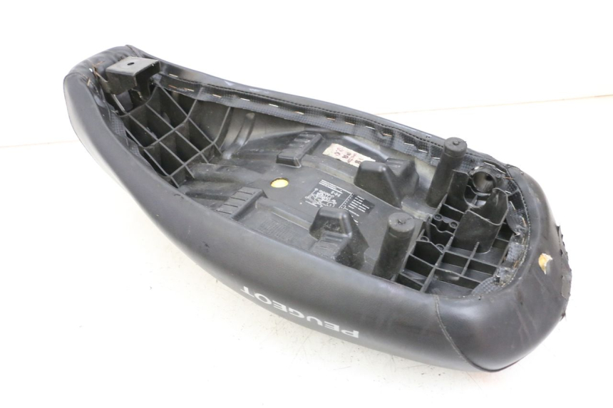 photo de SELLE PEUGEOT LUDIX 50 (2005 - 2007) - Alternative Perspektive
