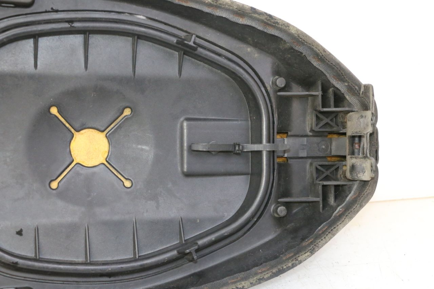 photo de SITZ PIAGGIO LXV 4T 50 (2009 - 2013)