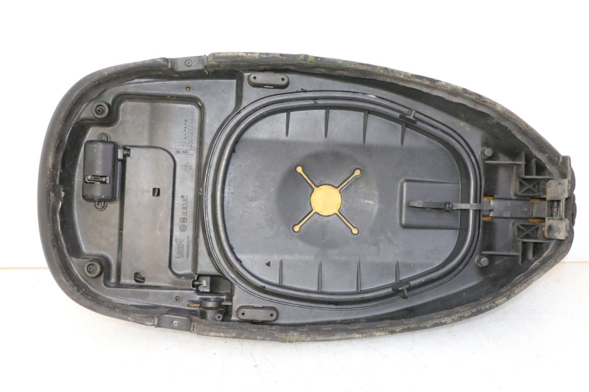 photo de SITZ PIAGGIO LXV 4T 50 (2009 - 2013)