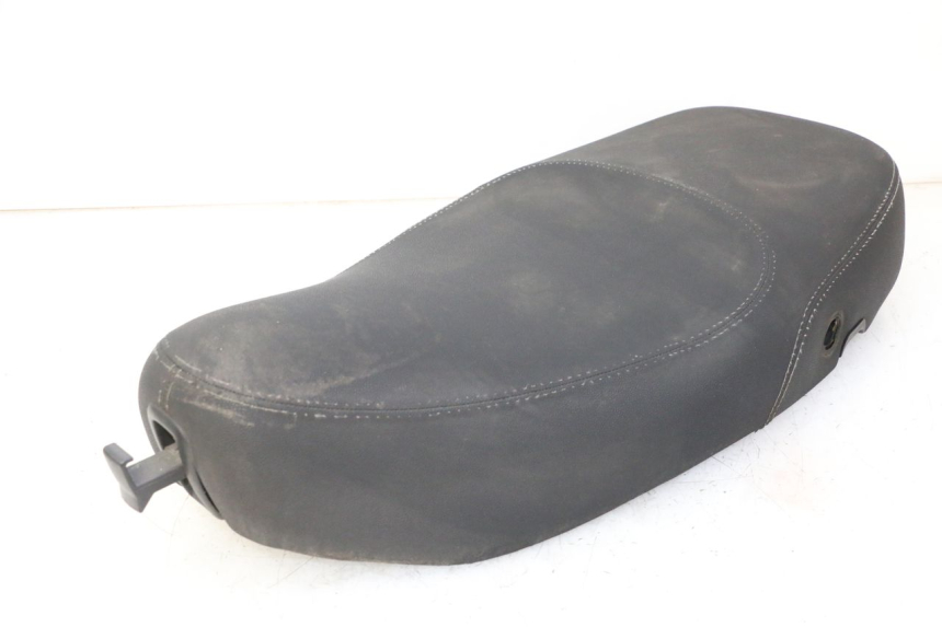 photo de SITZ PIAGGIO LXV 4T 50 (2009 - 2013)