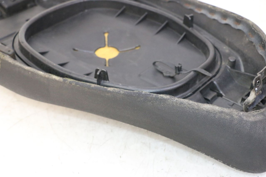 photo de SITZ PIAGGIO LXV 4T 50 (2009 - 2013)