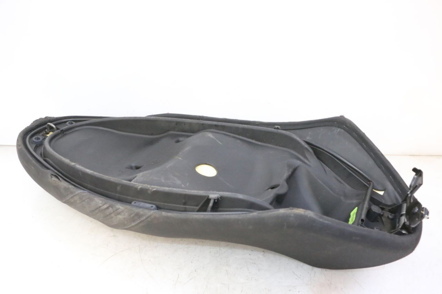 photo de SITZ PIAGGIO MP3 HPE 310 (2024 - 2025)