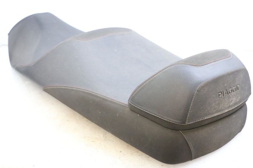 photo de SITZ PIAGGIO MP3 HPE 350 (2018 - 2020) - Detaillierte Sichtprüfung