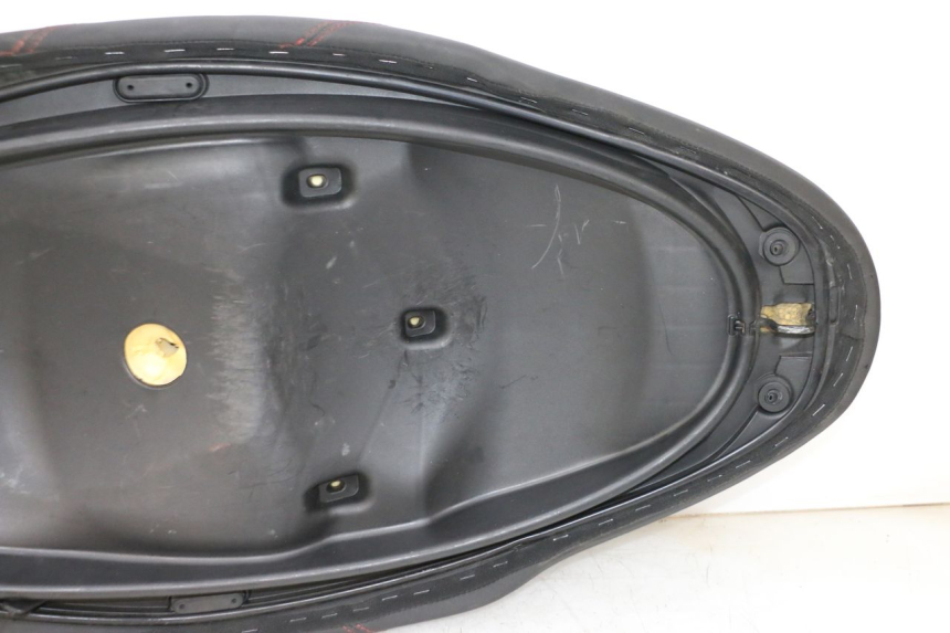 photo de SITZ PIAGGIO MP3 HPE 300 (2019 - 2026) - Weitere Ansicht des Artikels