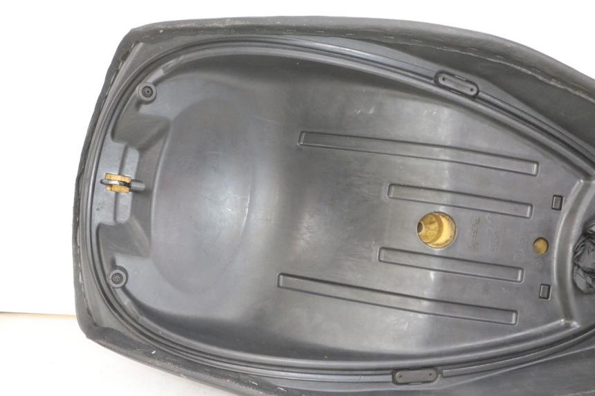 photo de SITZ PIAGGIO MP3 LT 300 (2010 - 2016)