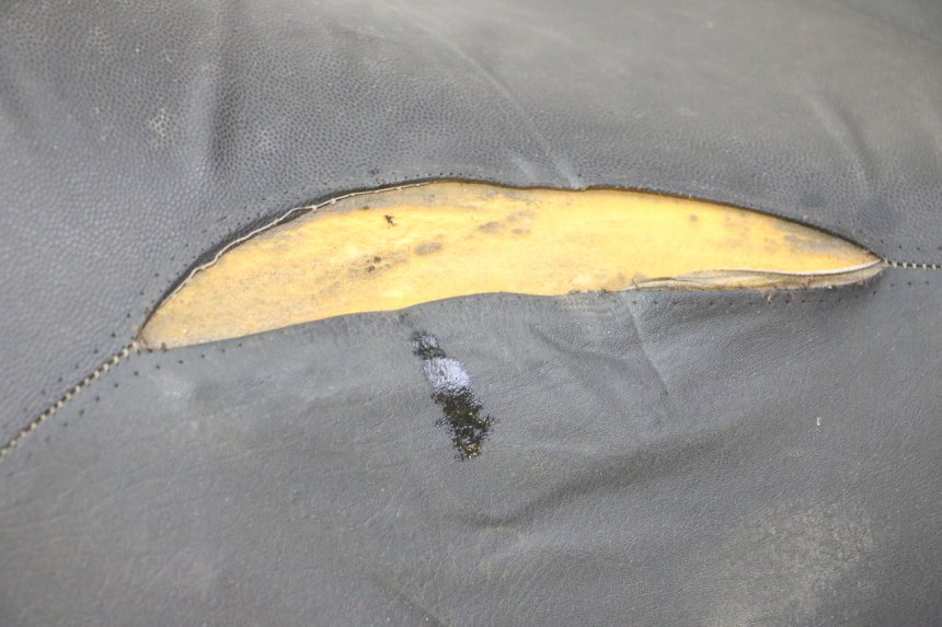 photo de SITZ PIAGGIO MP3 LT 300 (2010 - 2016) - Oberflächenzustand und Material