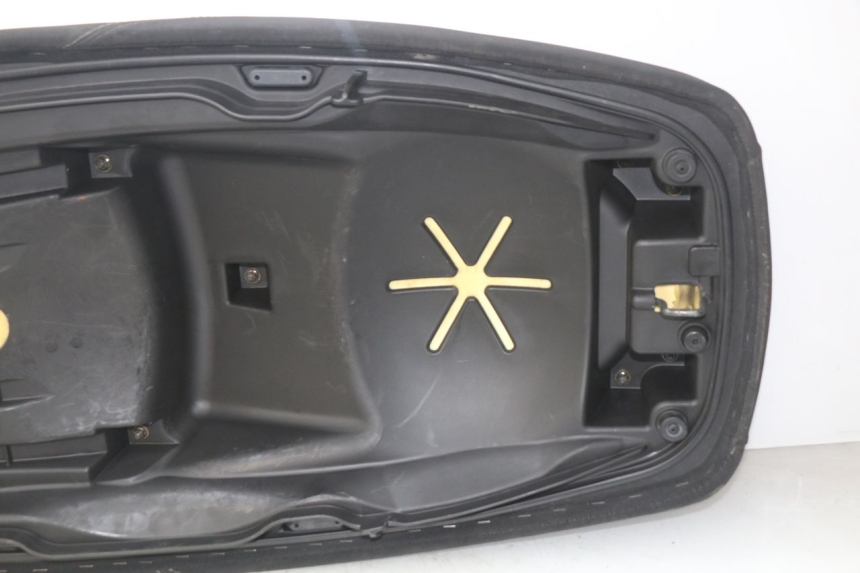 photo de SITZ PIAGGIO MP3 500 (2014 - 2016)