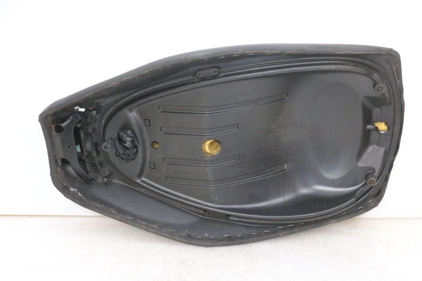 photo de SELLE PIAGGIO MP3 RL 250 (2007 - 2010) - Detaillierte Sichtprüfung