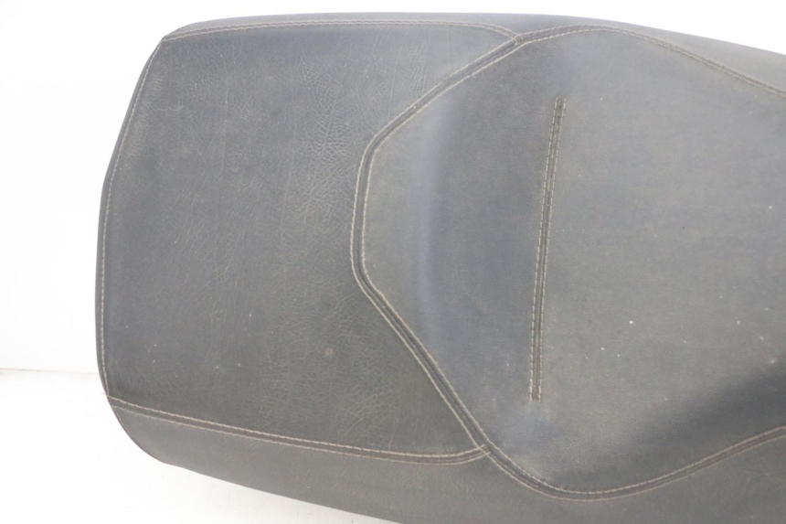 photo de SELLE PIAGGIO MP3 RL 250 (2007 - 2010) - Fokus auf die Struktur