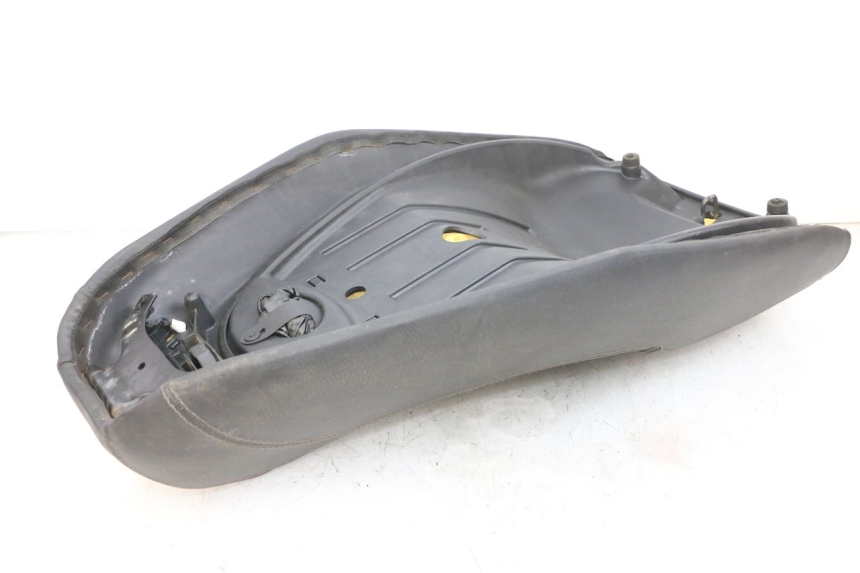 photo de SELLE PIAGGIO MP3 RL 250 (2007 - 2010) - Zoom auf Gebrauchszustand