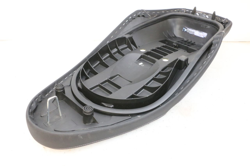 photo de SITZ YAMAHA NEO'S CORE 1 (2022 - 2026) - Technische Nahaufnahme