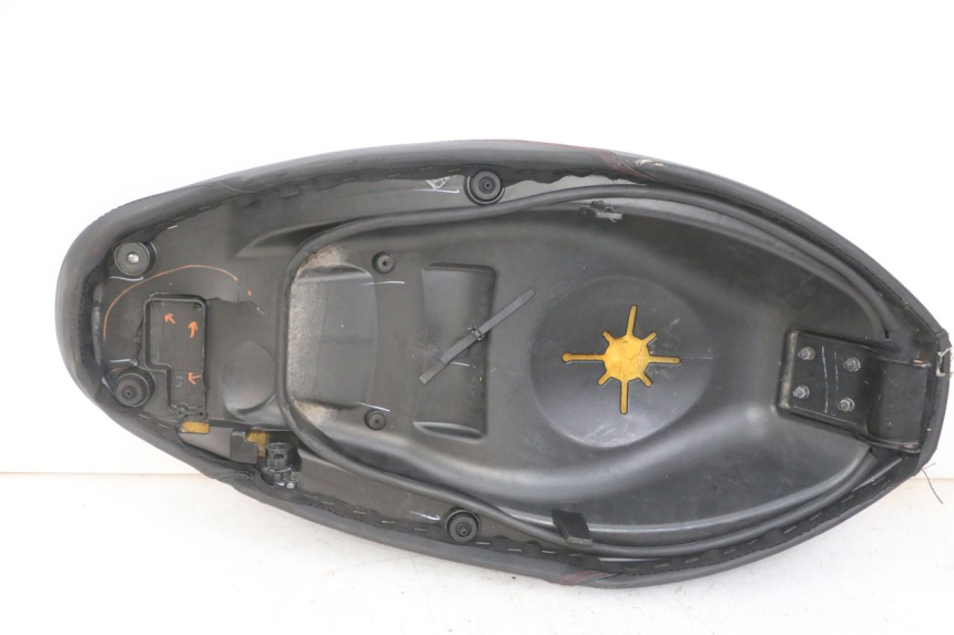 photo de SELLE PIAGGIO NEW TYPHOON 50 (2018 - 2021)
