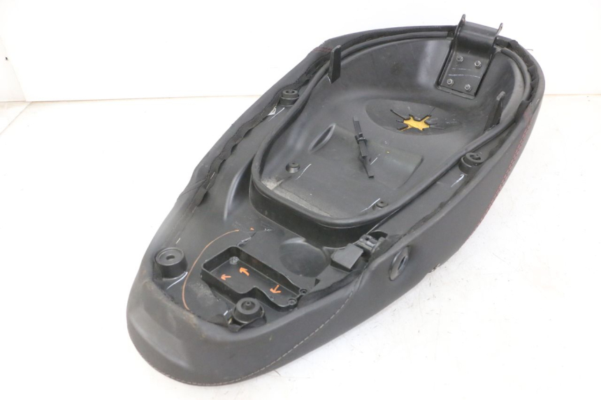 photo de SELLE PIAGGIO NEW TYPHOON 50 (2018 - 2021)