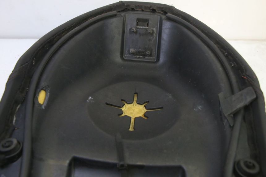 photo de SELLE PIAGGIO NEW TYPHOON 50 (2010 - 2017)