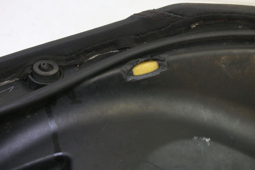 photo de SELLE PIAGGIO NEW TYPHOON 50 (2010 - 2017)