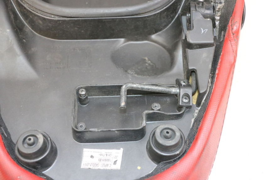 photo de SELLE PIAGGIO NEW TYPHOON 50 (2018 - 2021) - Detailansicht des Bauteils