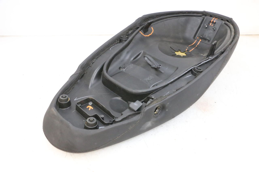 photo de SELLE PIAGGIO NEW TYPHOON 50 (2018 - 2021) - Alternativer Blickwinkel