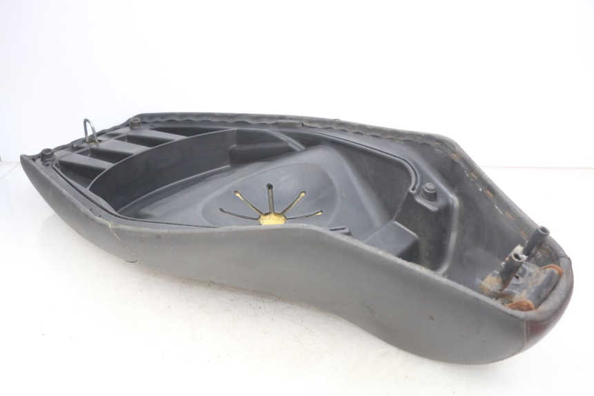 photo de SITZ GILERA NEXUS 125 (2009 - 2013)