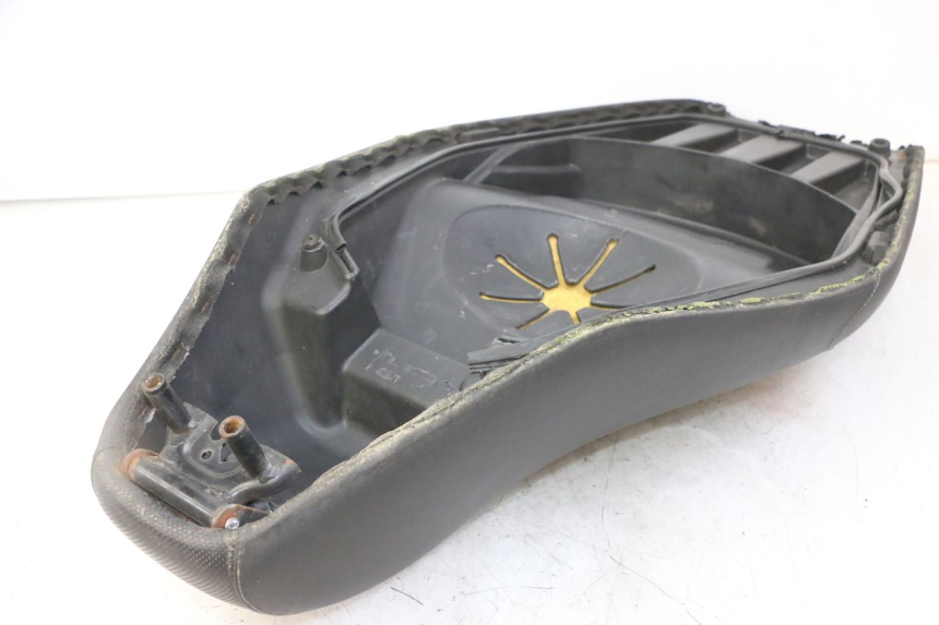 photo de SITZ GILERA NEXUS 125 (2009 - 2013)