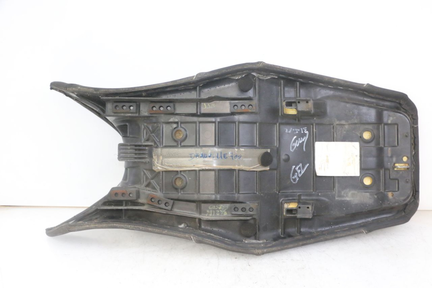 photo de SITZ HONDA NTV DEAUVILLE ABS 700 (2007 - 2016)