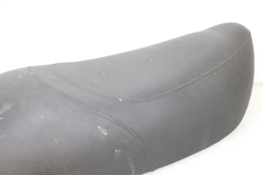 photo de SITZ JM MOTORS OLDIES GT 4T 50 (2018 - 2025) - Hochauflösende Nahaufnahme