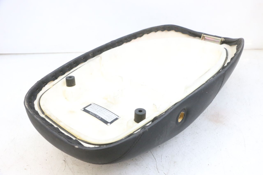 photo de SITZ JM MOTORS OLDIES GT 4T 50 (2018 - 2025) - Details der Befestigungspunkte