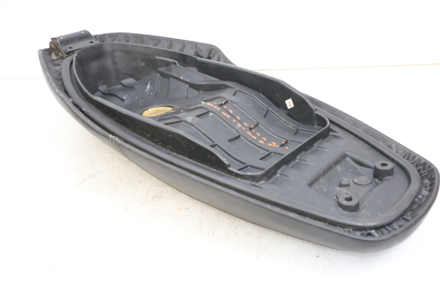 photo de SELLE SYM ORBIT III 3 4T 50 (2018 - 2021) - Zoom auf Gebrauchszustand