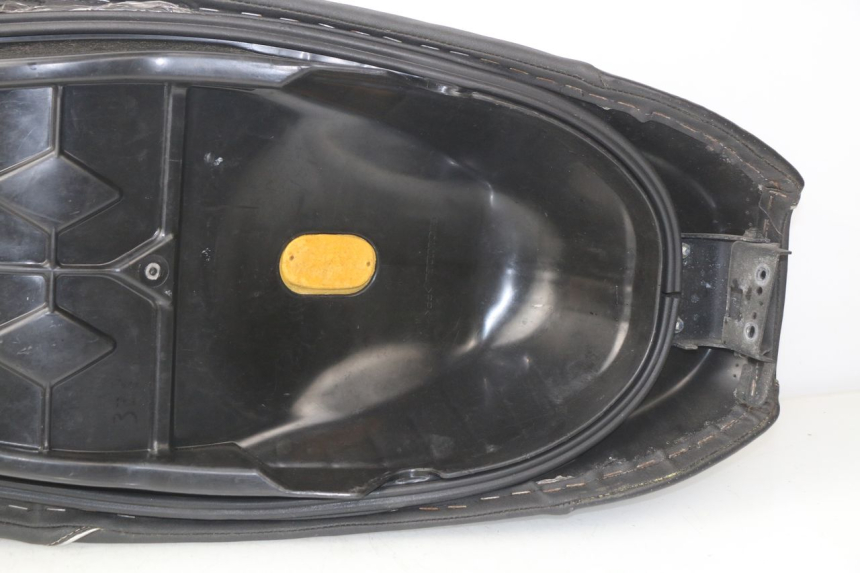 photo de SELLE HONDA PCX (JF47) 125 (2012 - 2013) - Kennzeichnungen und Originalreferenzen