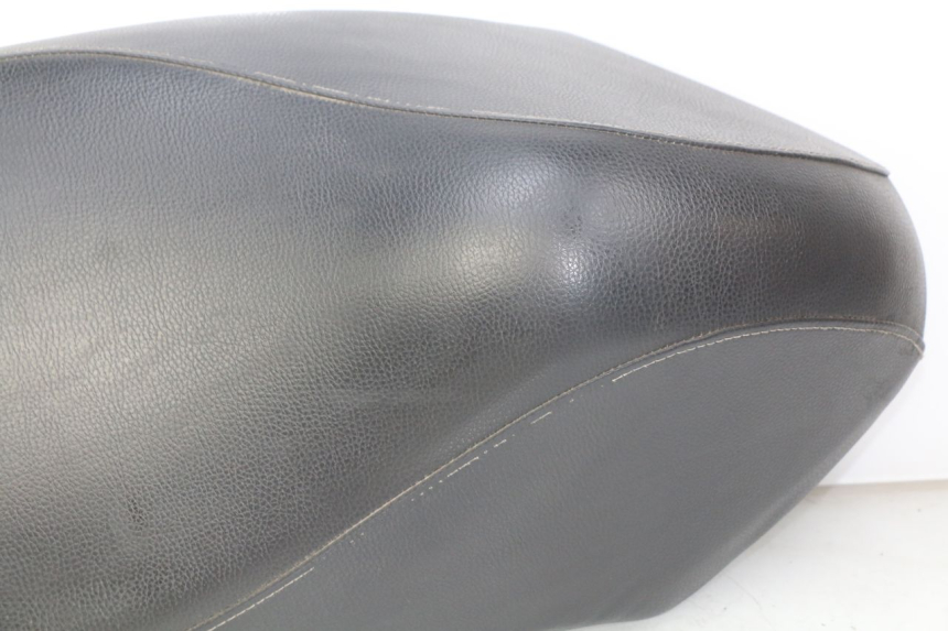 photo de SELLE PEUGEOT KISBEE 4T 50 (2018 - 2022)