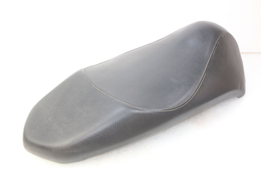 photo de SELLE PEUGEOT KISBEE 4T 50 (2018 - 2022)