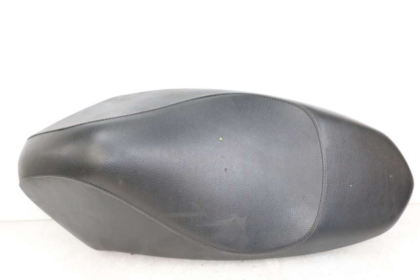 photo de SELLE PEUGEOT KISBEE 4T 50 (2018 - 2022)