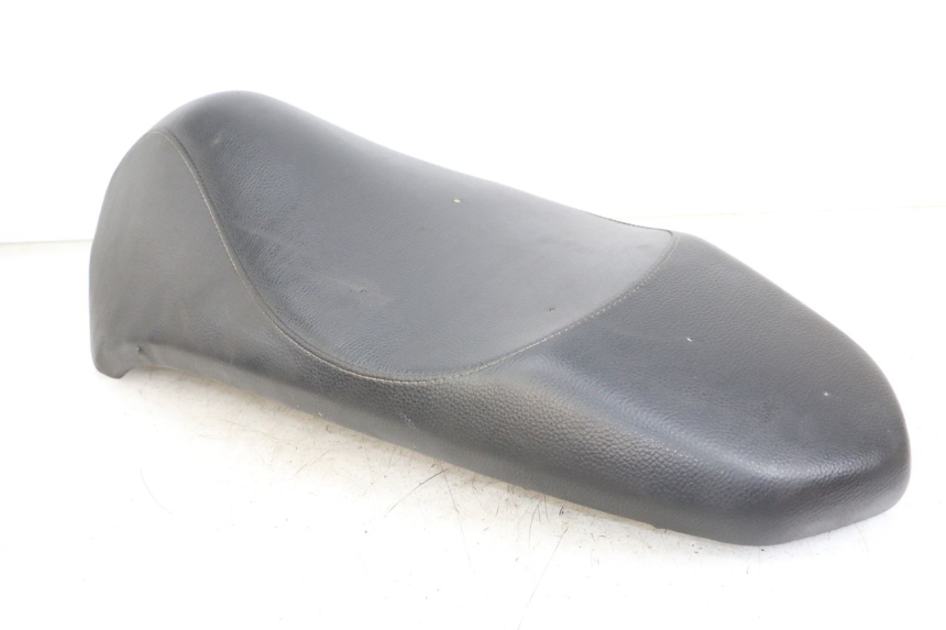 photo de SELLE PEUGEOT KISBEE 4T 50 (2018 - 2022)