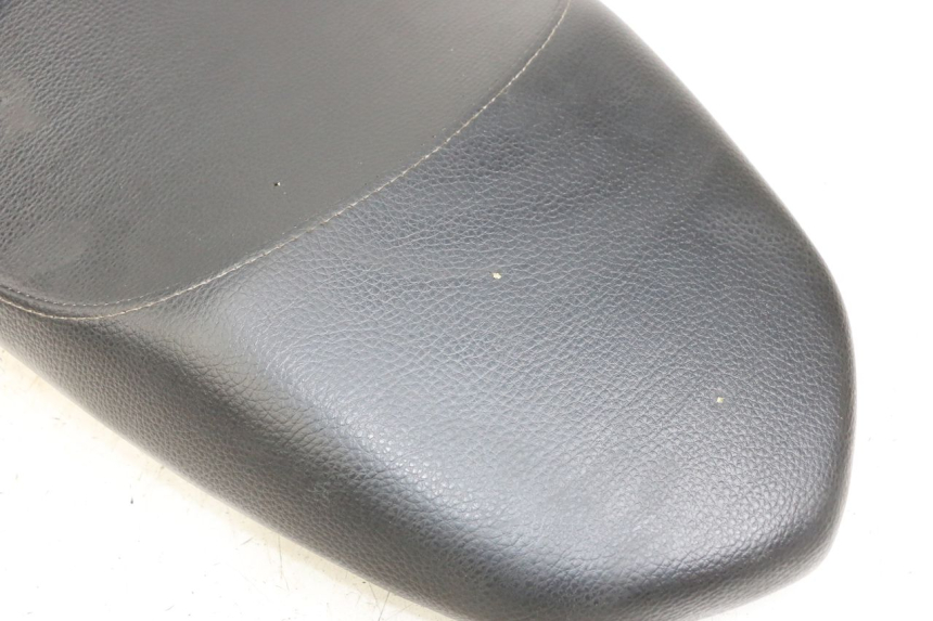 photo de SELLE PEUGEOT KISBEE 4T 50 (2018 - 2022)