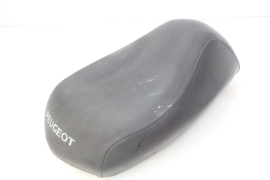 photo de SELLE PEUGEOT LUDIX 50 (2008 - 2017)