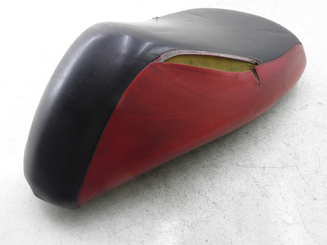 photo de SELLE PEUGEOT LUDIX 50 (2008 - 2017)