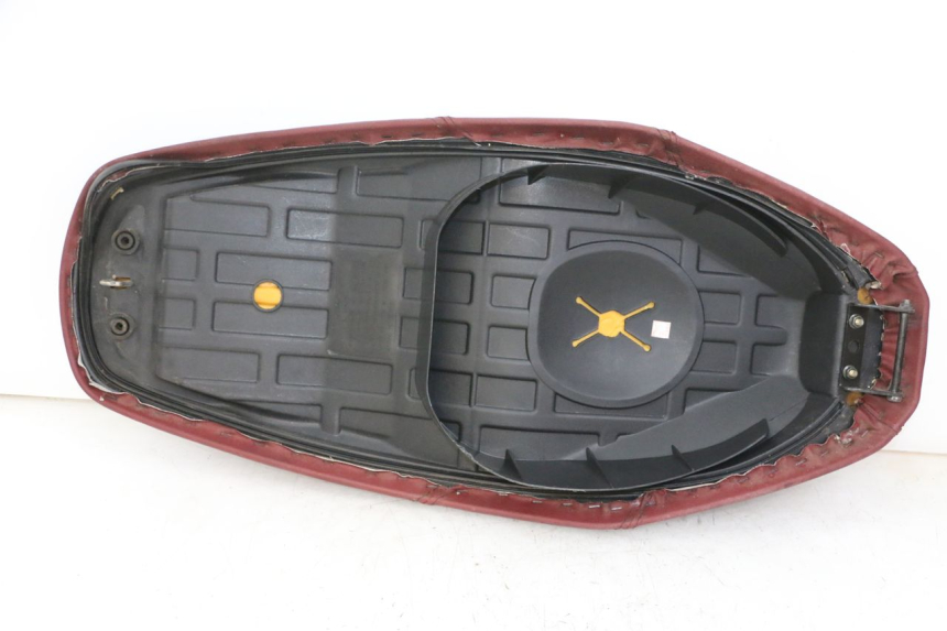 photo de SELLE PEUGEOT TWEET 4T 50 (2014 - 2019)