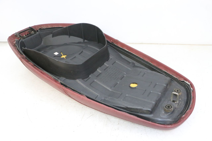 photo de SELLE PEUGEOT TWEET 4T 50 (2014 - 2019)
