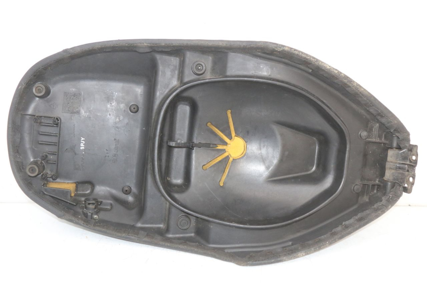 photo de SITZ PIAGGIO FLY 4T 50 (2004 - 2010)